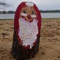 Weihnachtsmann am Strand