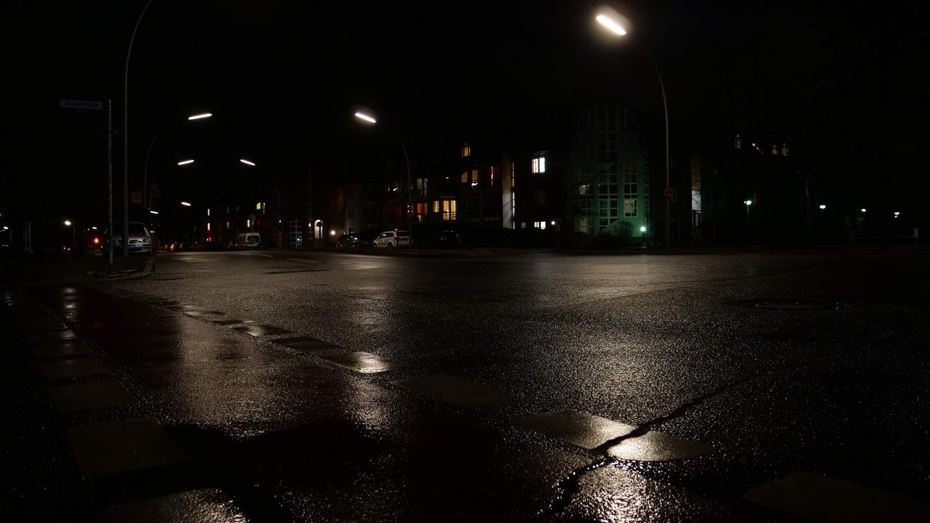 Straße am Abend
